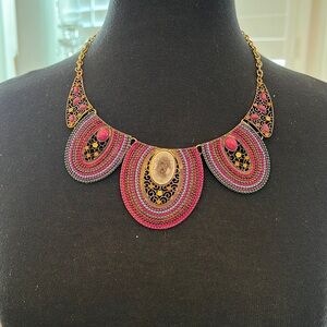 PURPULE NECKLACE